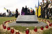 У пам’ять про загиблих захисників у Чернігові заклали каплицю