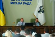 Депутати Чернігівської міської ради проголосували за направлення депутатських звернень до Уряду та до Генеральної прокуратури України