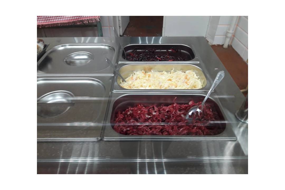 Лінія роздачі (3 школа)