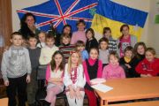 Пізнавально-розважальна програма «Я люблю Україну!» пройшла в клубах за місцем проживання