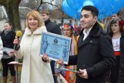 У Чернігові вірш Шевченка "Реве та стогне Дніпр широкий" одночасно декламували 1455 людей