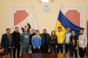 У Чернігові кращим спортсменам та їх тренерам вручили грошові винагороди за досягнення на міжнародних змаганнях
