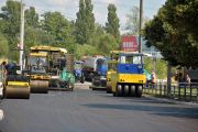 На перехрестях Пухова – Бєлова та Бєлова – Кільцева вже ремонтують дорожнє полотно