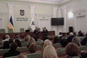 Владислав Атрошенко привітав колектив міської ради з Днем місцевого самоврядування
