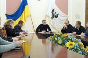 Центр Чернігова – реклами досить!