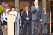 Останній дзвоник для 1866 випускників Чернігова