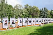 Ще 60 історій мужності: на Алеї Героїв оновили стенди