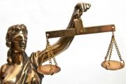 Захист Чернігівського міського голови клопотав про закриття справи проти нього