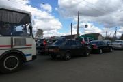 Майже 7,5 тис одиниць приватного транспорту заїхали на міське кладовище “Яцево” 23 квітня