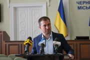 «Зупиніться і не ганьбіться. В нашій команді Іуд немає», – Ломако про тиск силовиків на депутатів