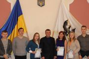 В Чернігівській міській раді привітали переможців конкурсу «Студент – це круто!»
