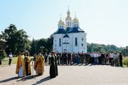 Молитвою за Україну та вшануванням Героїв у Чернігові відзначили День Української Державності