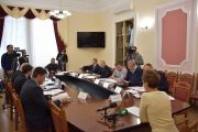 Розмір компенсації за перевезення пільговиків на міському автотранспорті уточнюватимуть