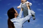 Чернігівські родини отримуватимуть допомогу з міського бюджету при народженні дитини