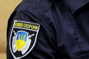 Офіцери безпеки в школах Чернігова: поліція охорони просить знайти в міському бюджеті майже 14 млн грн на їх роботу