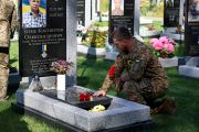 Чернігів віддав шану полеглим воїнам у День пам’яті захисників України