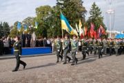 Військовий парад у Чернігові стає традиційним