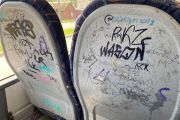 Пошкодження майна в громадському транспорті: звернення до пасажирів