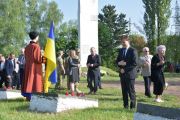 Чернігів сьогодні: пам'ятні заходи в урочищі Подусівка (ФОТОРЕПОРТАЖ)