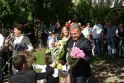 Останній дзвоник у Чернігові прозвучав для 330 випускників