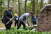 На Чернігівщині вшанували пам'ять жертв політичних репресій (ФОТОРЕПОРТАЖ)