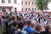 Свято останнього дзвоника для учнів тимчасово переселеної школи №10 пройде на її подвір’ї