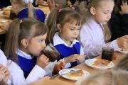 КП "Шкільне": основний критерій відбору продуктів для харчування дітей - належний рівень їх якості