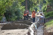 Стартував ремонт внутрішньодворових проїздів по вул. Шевченка, 9 та Серьожнікова, 10