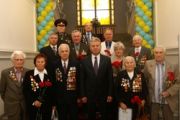 Слава визволителям Чернігова!