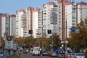 Під час реконструкції розподільчої смуги по вулиці Рокоcсовського приберуть всю зовнішню рекламу