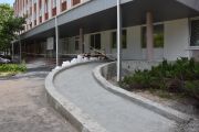 У «радіозаводській» поліклініці триває реконструкція першого поверху