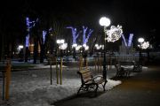 Чернігів починає сяяти новорічними вогнями