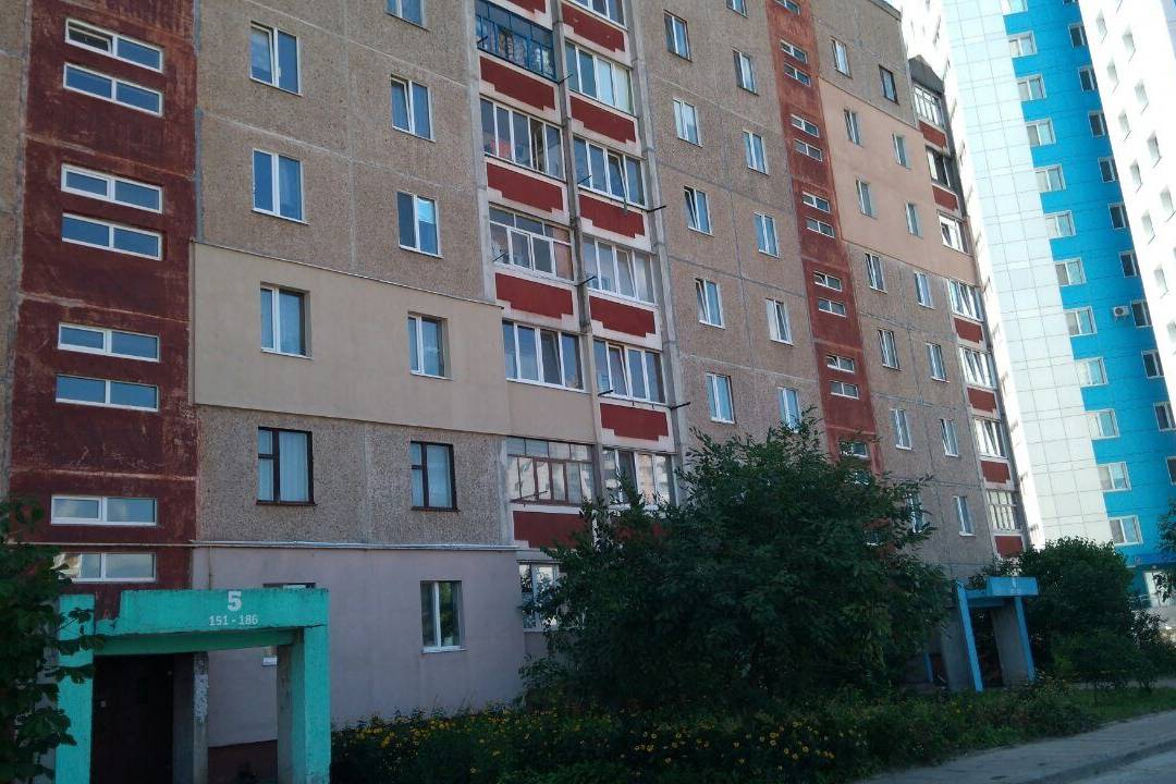 ОСББ "Незалежності, 16" (проводило по міській програмі заміну вікон і дверей)