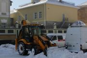 Снігоприбиральна техніка й комунальні служби в Чернігові працюють у посиленому режимі