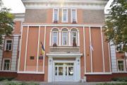 У спеціалізованих школах поділ класів на групи для вивчення іноземної мови зберігається. ОФІЦІЙНО