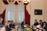 Для незайнятого населення пропонується участь у громадських роботах