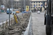 Незвична тепла погода дозволила продовжити деякі ремонтні роботи в м. Чернігові