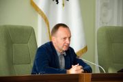 COVID-19 наступає: стає більше хворих і важчим перебіг захворювання