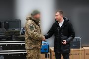 Чернігів передав військовим обладнання на понад мільйон гривень для захисту країни