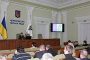 В Чернігівській міськраді комунальники обговорили проведення місячника благоустрою