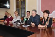 Небезпечної форми захворювання не виявлено. Медики та освітяни провели брифінг у міській раді та повідомили об’єктивну інформацію