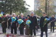 Чернігів вшановує своїх героїв