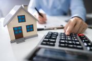 Податок на нерухомість: кому і скільки доведеться сплатити у 2025 році за «зайву» площу