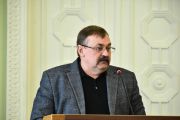 Депутати уповноважили Віктора Геращенка на виконання адміністративно-управлінських, організаційно-розпорядчих та інших функцій з питань поточної діяльності виконавчих органів Чернігівської міської ради