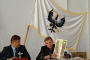 Нагороджені переможці конкурсу на кращу скульптуру-символ Чернігова