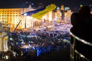 День Гідності та Свободи. Загальноміська нарада розпочалася із вшанування пам'яті загиблих Героїв