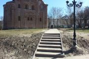 У Чернігові триває реконструкція скверу ім. Богдана Хмельницького (ФОТОРЕПОРТАЖ)