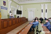 Владислав Атрошенко попросив чернігівців на Пасхальні свята і в поминальні дні утриматися від масових зібрань