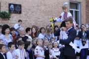 Останній дзвоник пролунав у всіх школах Чернігова