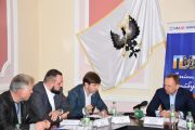 У Чернігові народним депутатам України розповіли про проблеми бюджетного процесу-2020